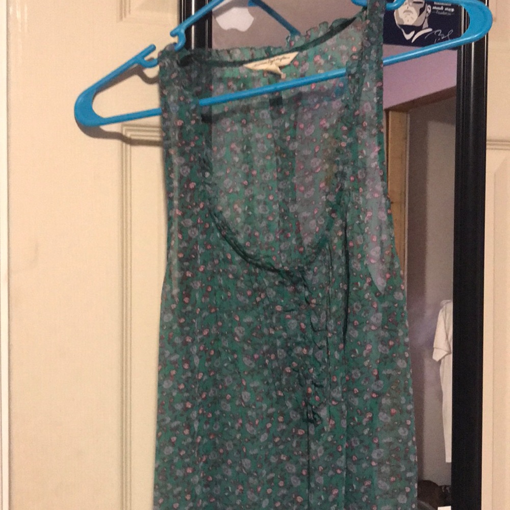 Floral shirt never worn